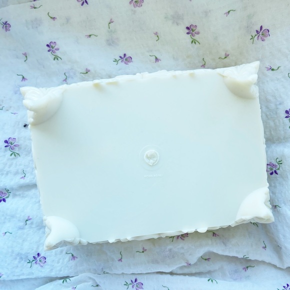 Antique Romantic Jewelry Box Renaissance Lovers Mirror Small Bakelite Celluloid - Picture 6 of 8